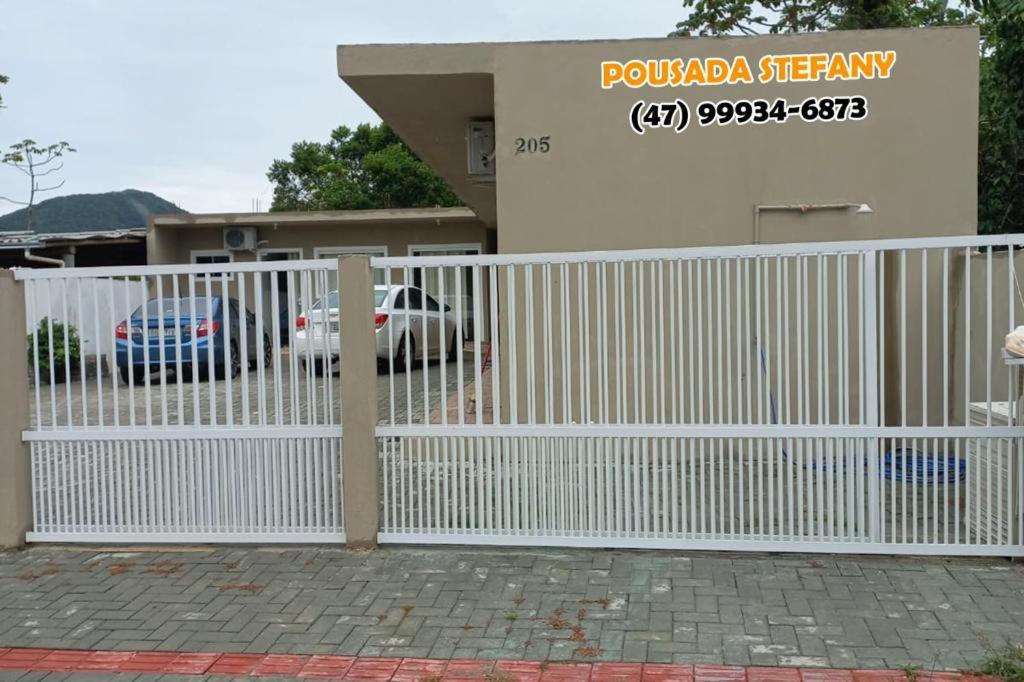 Pousada Stefany Penha  Exterior foto